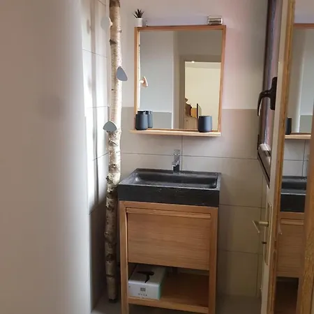 Castel Isard - Le Refuge Apartment *