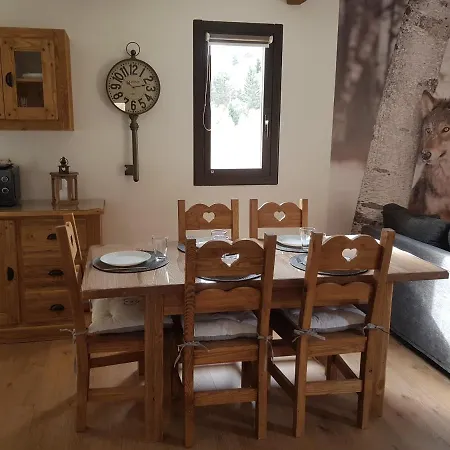Castel Isard - Le Refuge Apartment *