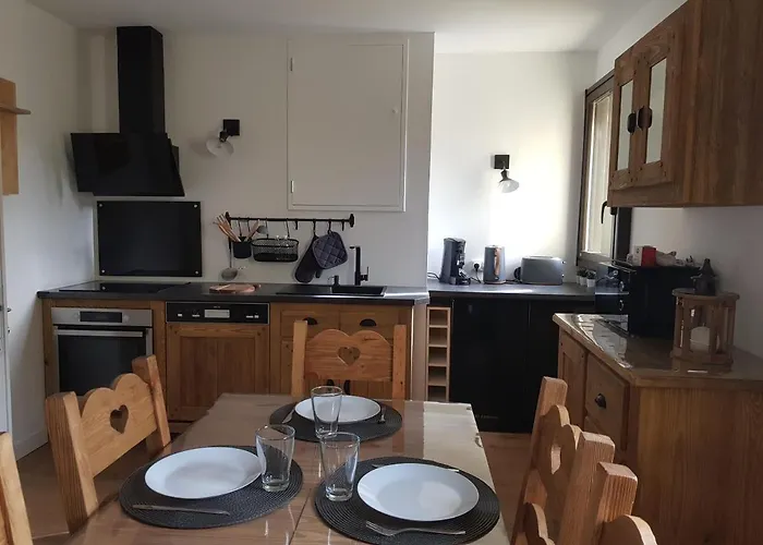 Castel Isard - Le Refuge Apartament *