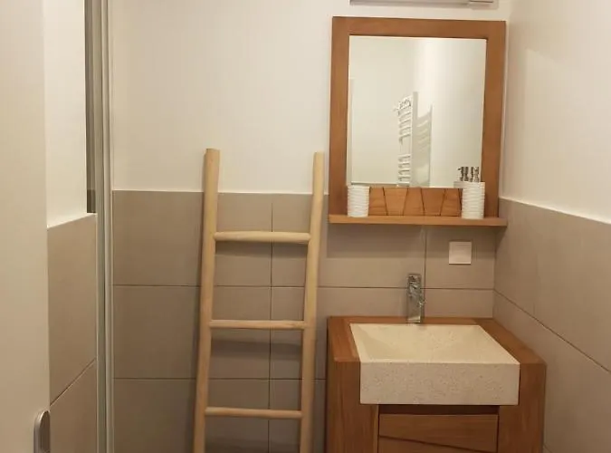 Castel Isard - Le Refuge Apartament *